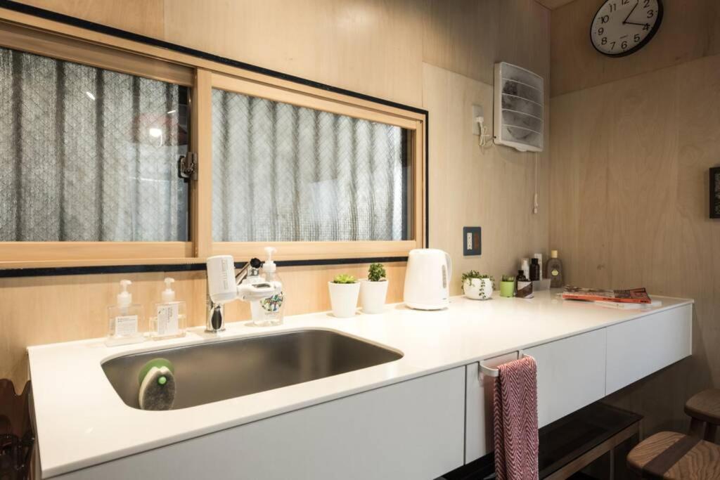 May Guest House Токіо Екстер'єр фото